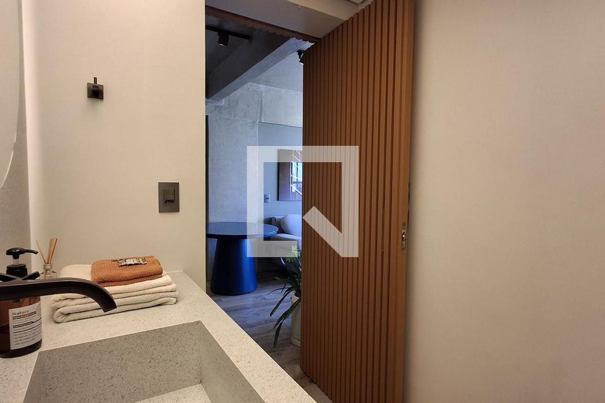 Apartamento à Venda - Cambuí, 1 Quarto,  52 m2 em , Campinas - sp | SoloBR