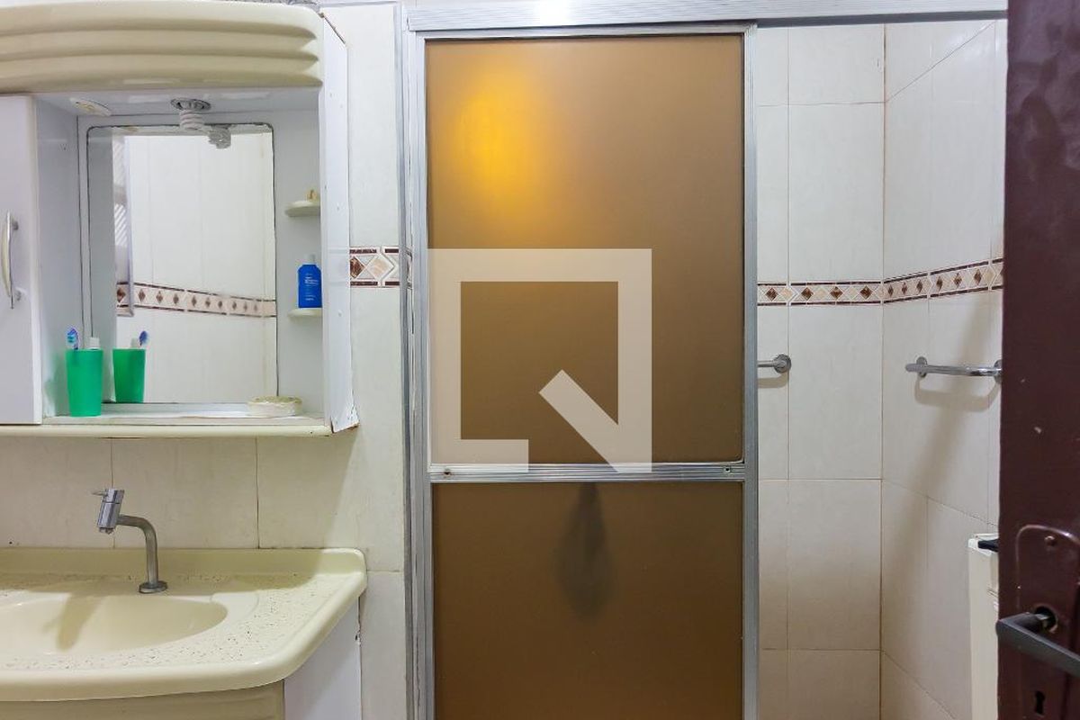 Casa, 4 quartos, 250 m² - Foto 34
