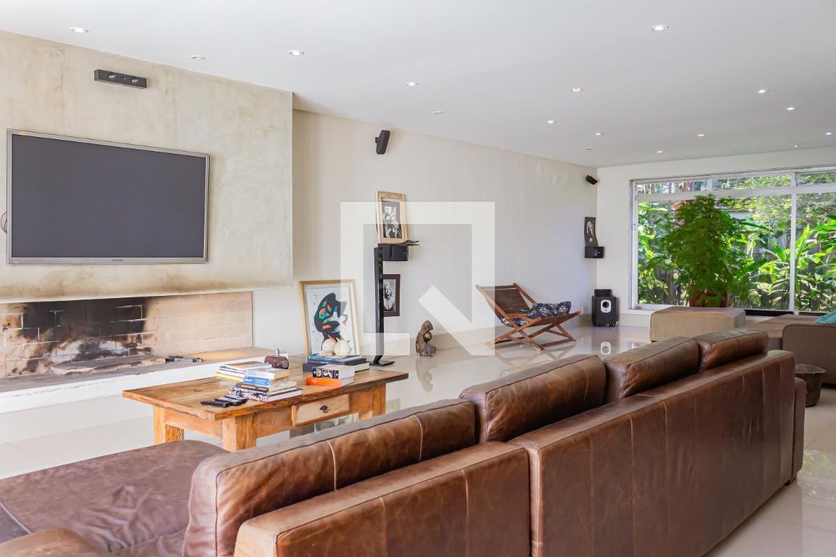 Casa, 6 quartos, 600 m² - Foto 4