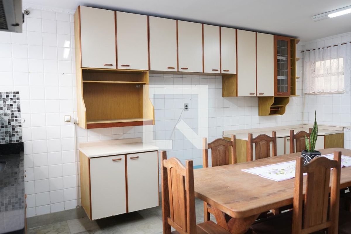 Casa, 3 quartos, 180 m² - Foto 68