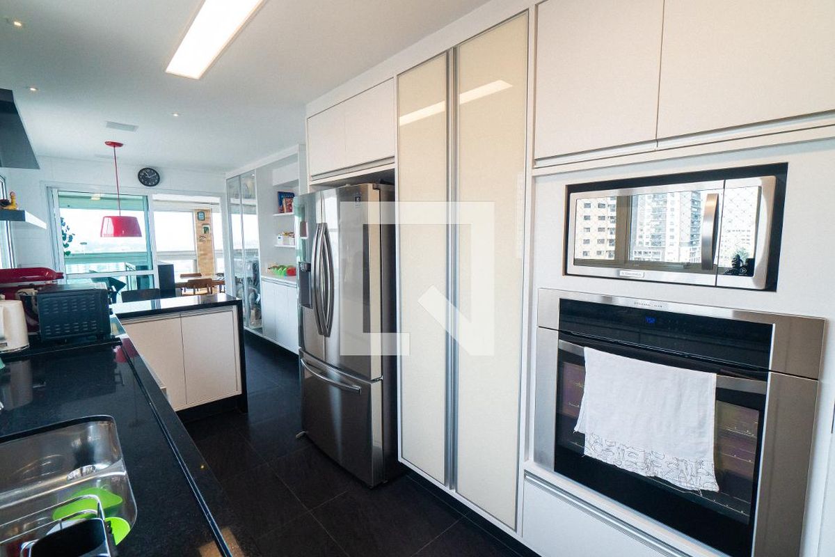 Apartamento, 3 quartos, 205 m² - Foto 27