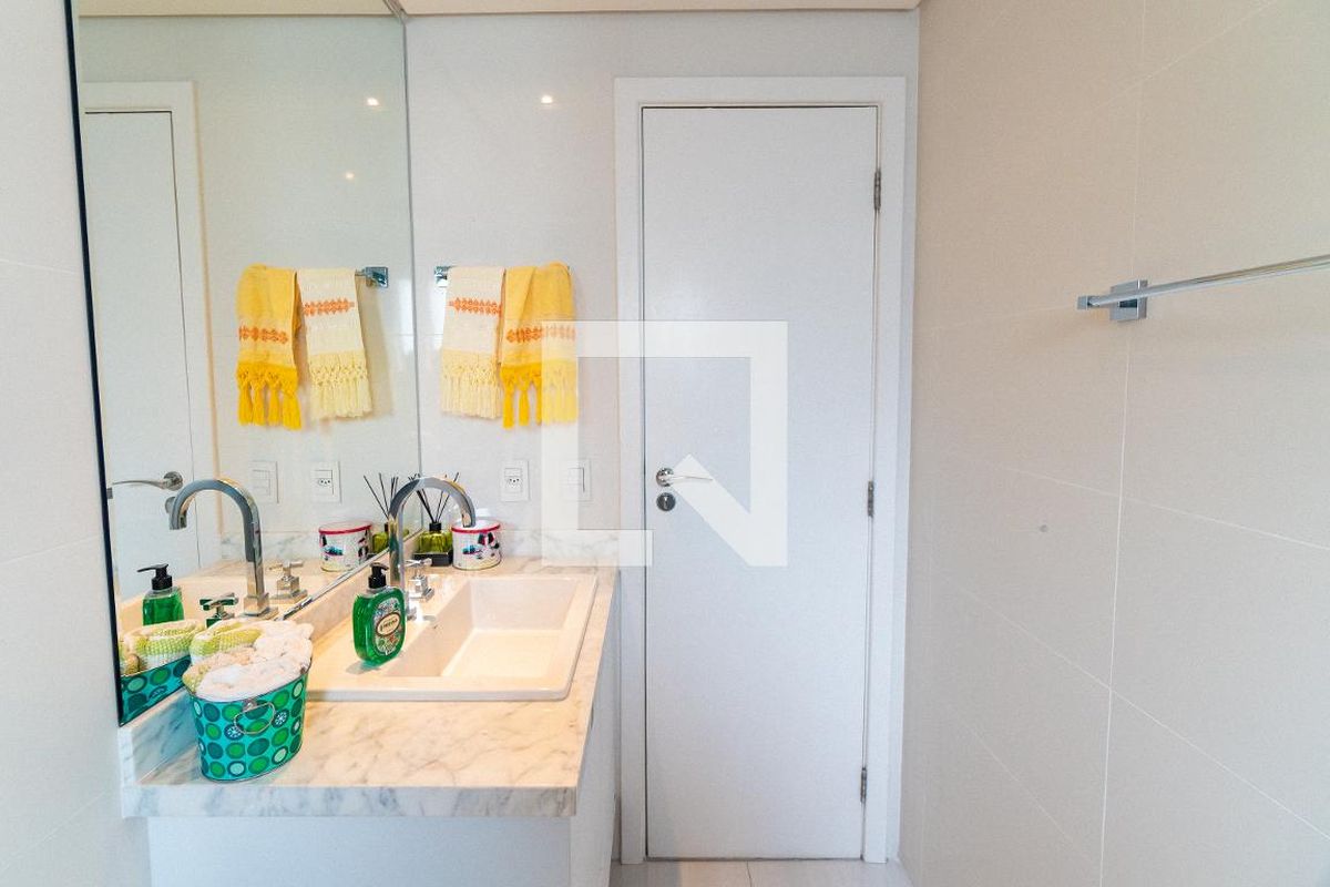 Apartamento, 3 quartos, 205 m² - Foto 15