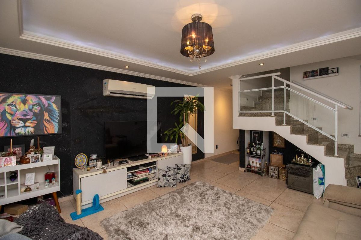 Casa, 3 quartos, 240 m² - Foto 4