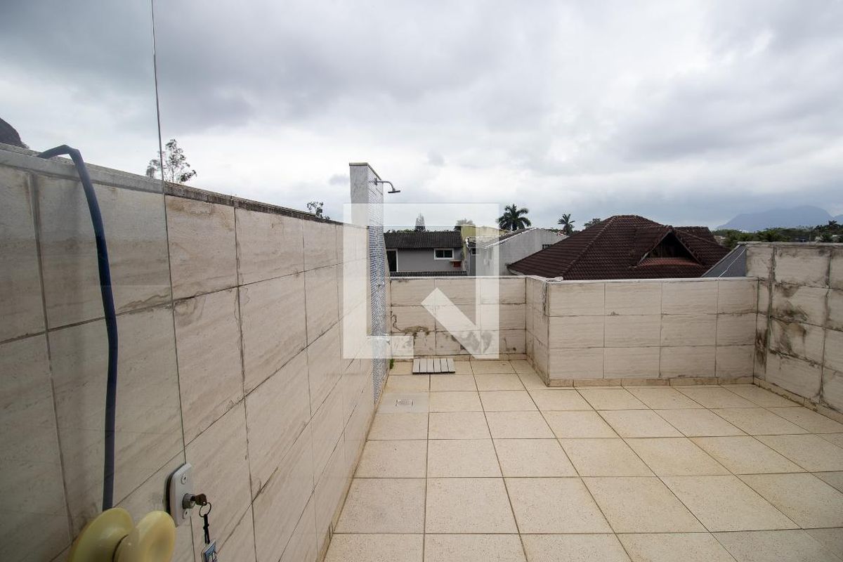 Casa, 3 quartos, 240 m² - Foto 114