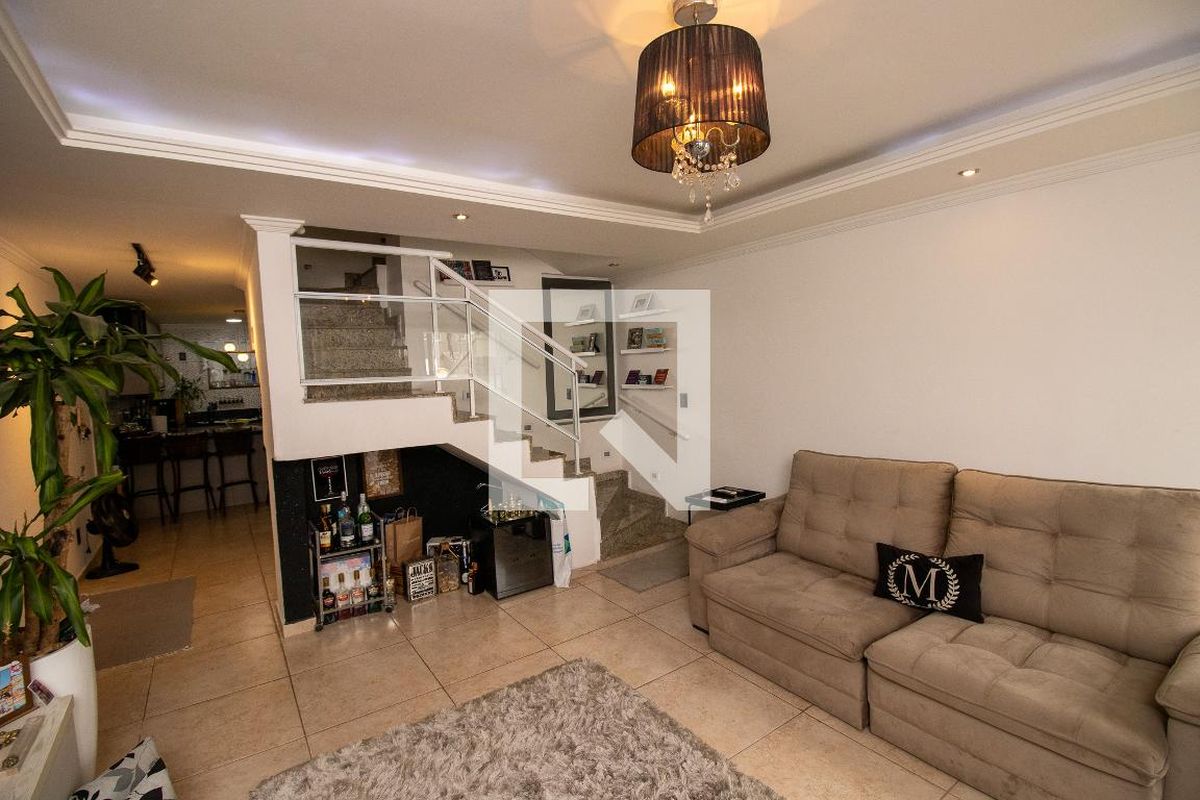 Casa, 3 quartos, 240 m² - Foto 2