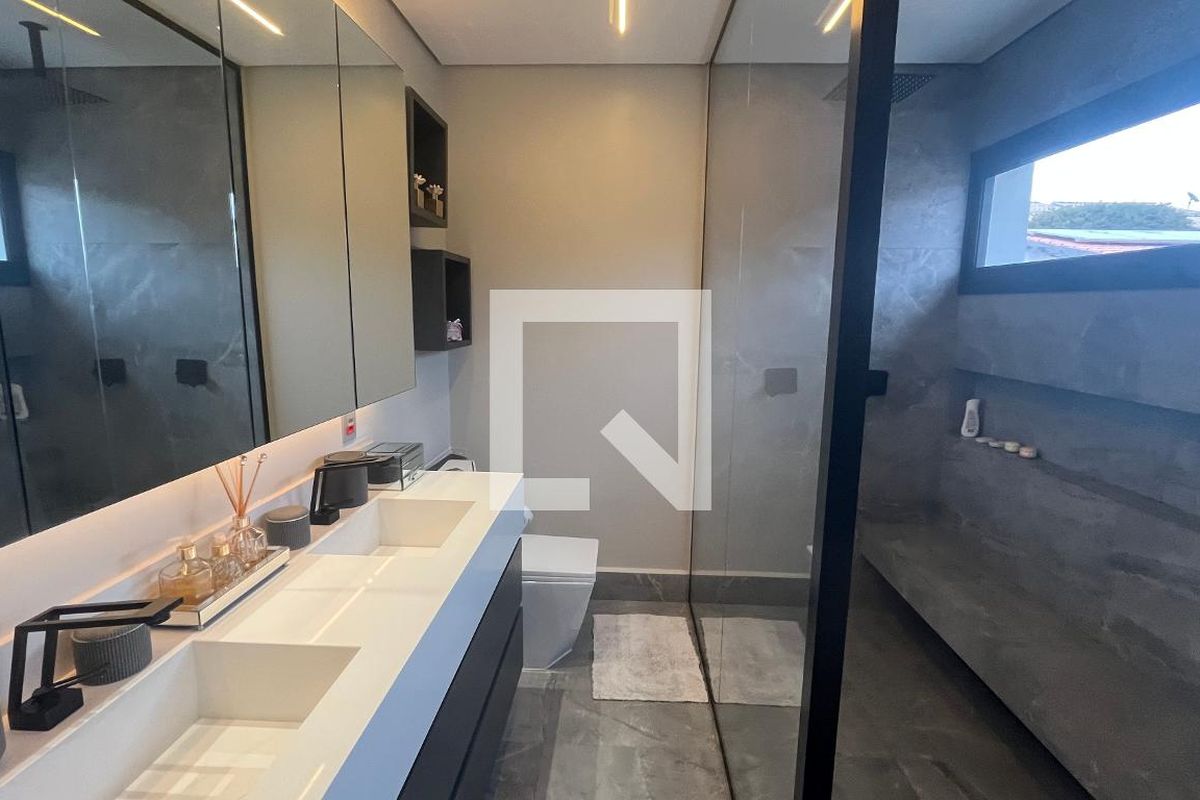 Casa à Venda - Mansões Santo Antônio, 5 Quartos,  1000 m2 em , Campinas - sp | SoloBR