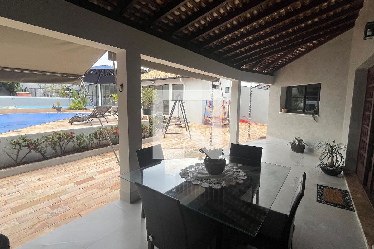 Casa à Venda - Mansões Santo Antônio, 5 Quartos,  1000 m2 em , Campinas - sp | SoloBR