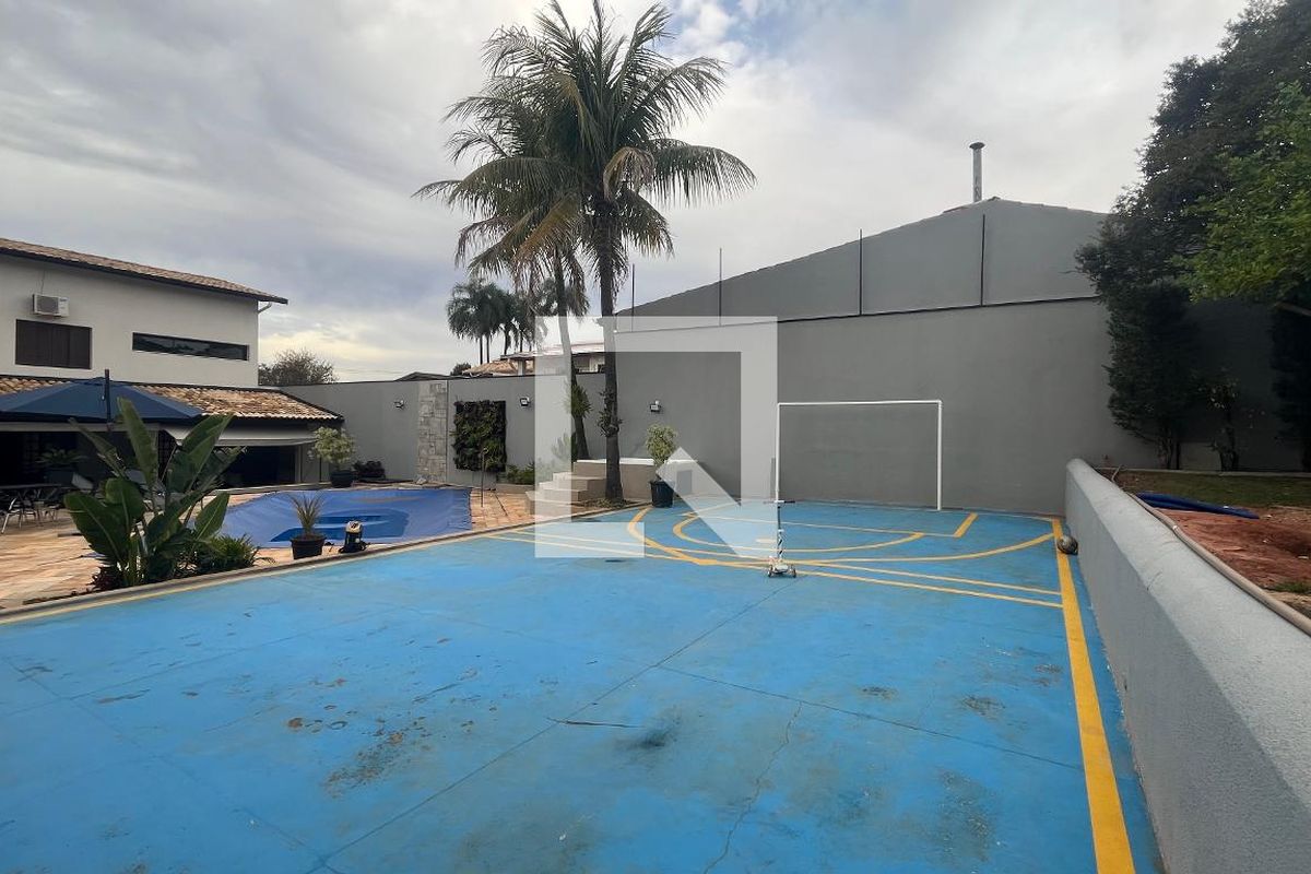 Casa à Venda - Mansões Santo Antônio, 5 Quartos,  1000 m2 em , Campinas - sp | SoloBR