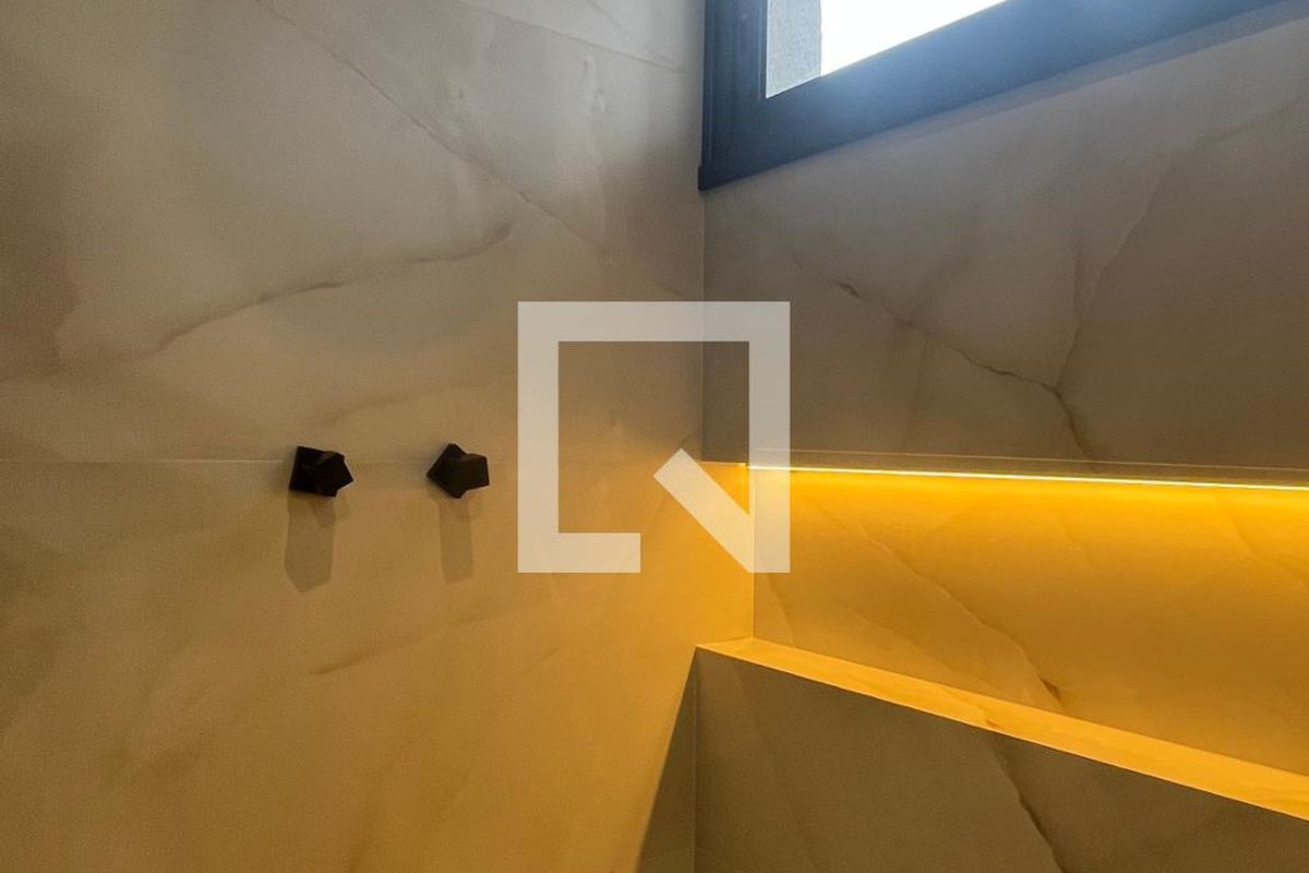 Casa à Venda - Mansões Santo Antônio, 5 Quartos,  1000 m2 em , Campinas - sp | SoloBR