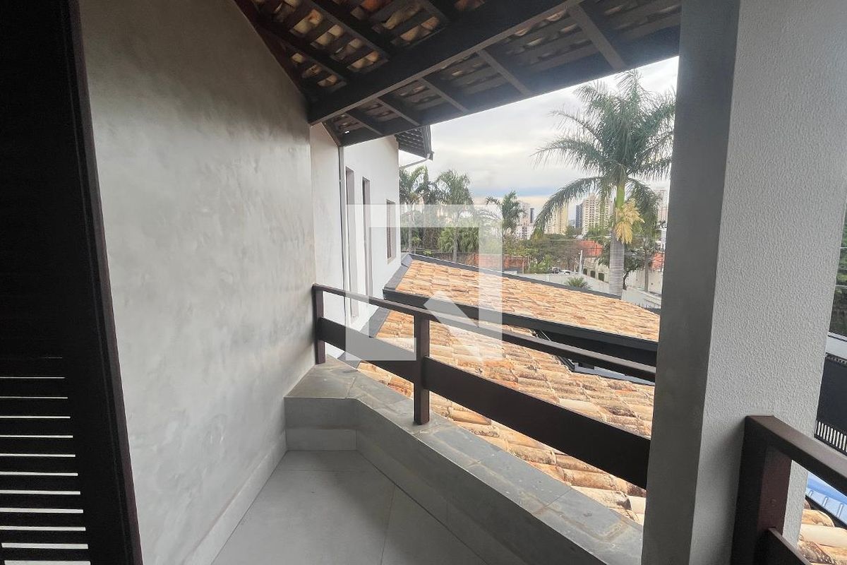 Casa à Venda - Mansões Santo Antônio, 5 Quartos,  1000 m2 em , Campinas - sp | SoloBR