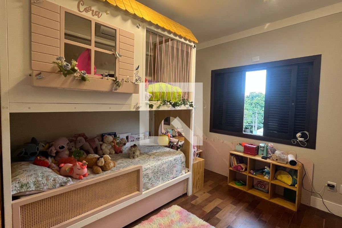 Casa à Venda - Mansões Santo Antônio, 5 Quartos,  1000 m2 em , Campinas - sp | SoloBR