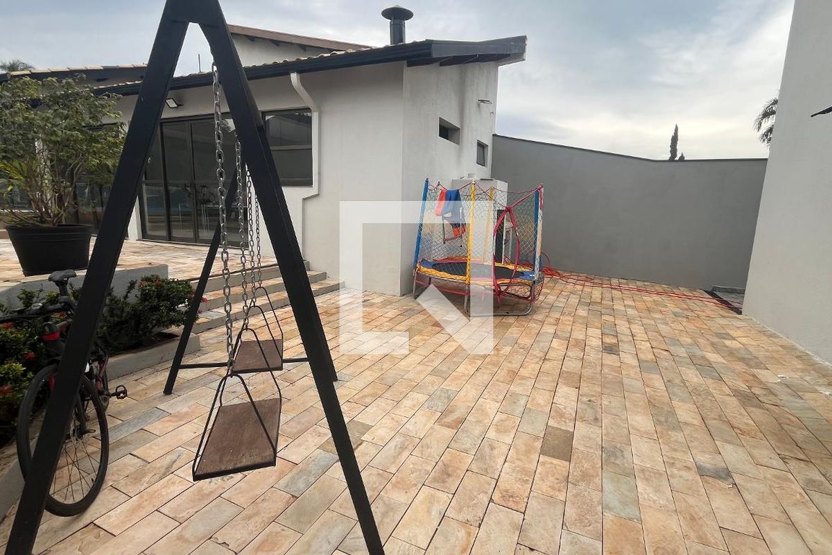 Casa à Venda - Mansões Santo Antônio, 5 Quartos,  1000 m2 em , Campinas - sp | SoloBR