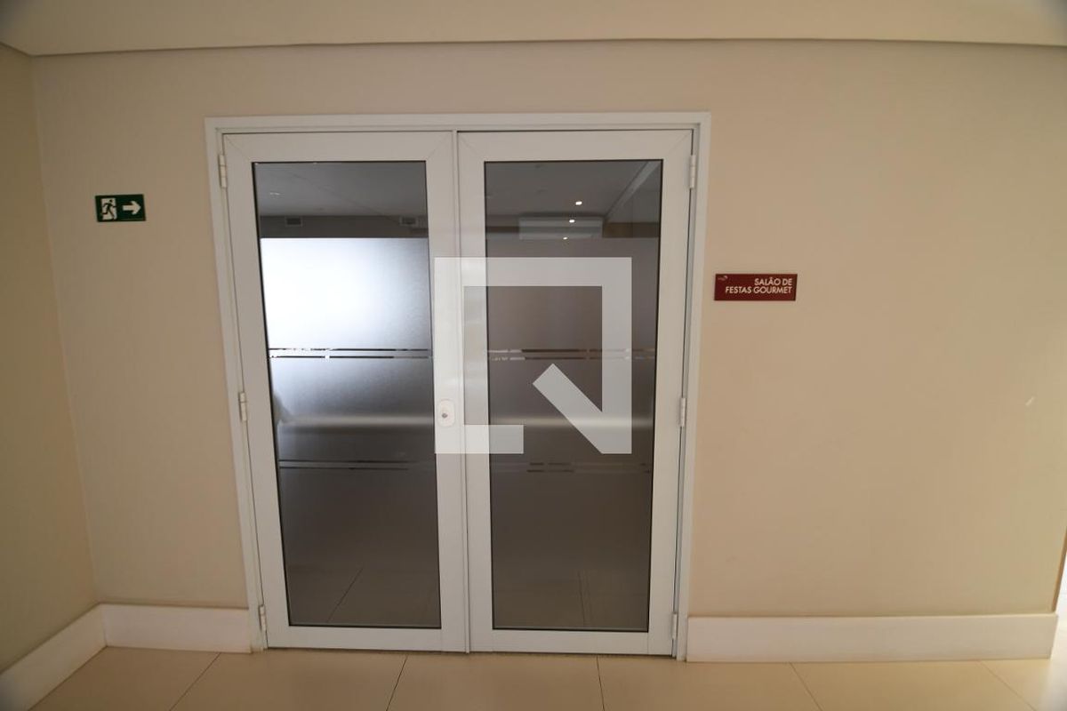Apartamento à Venda - Bosque, 1 Quarto,  49 m2 em , Campinas - sp | SoloBR