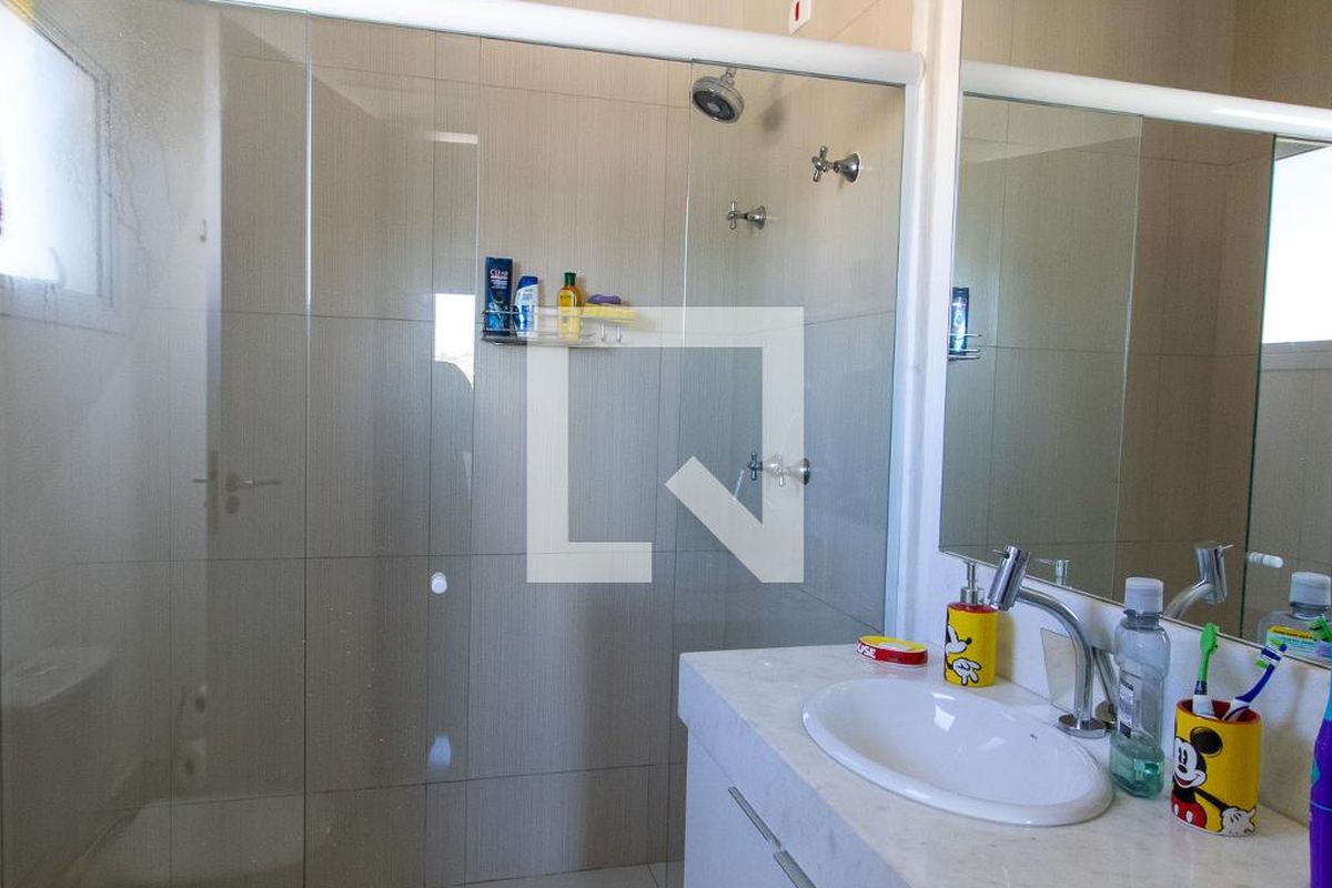 Casa à Venda - Jardim Santana, 4 Quartos,  450 m2 em , Campinas - sp | SoloBR
