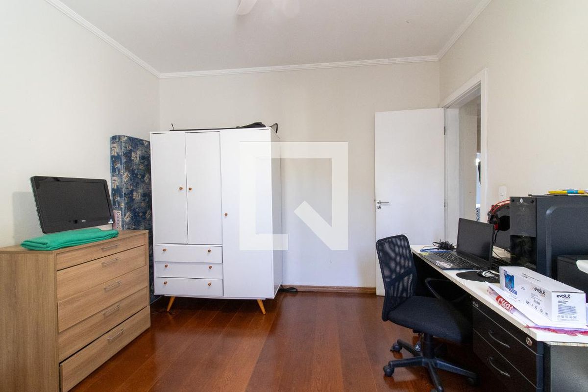 Casa à Venda - Jardim Santana, 4 Quartos,  450 m2 em , Campinas - sp | SoloBR