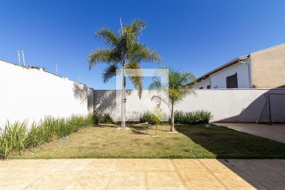 Casa à Venda - Jardim Santana, 4 Quartos,  450 m2 em , Campinas - sp | SoloBR