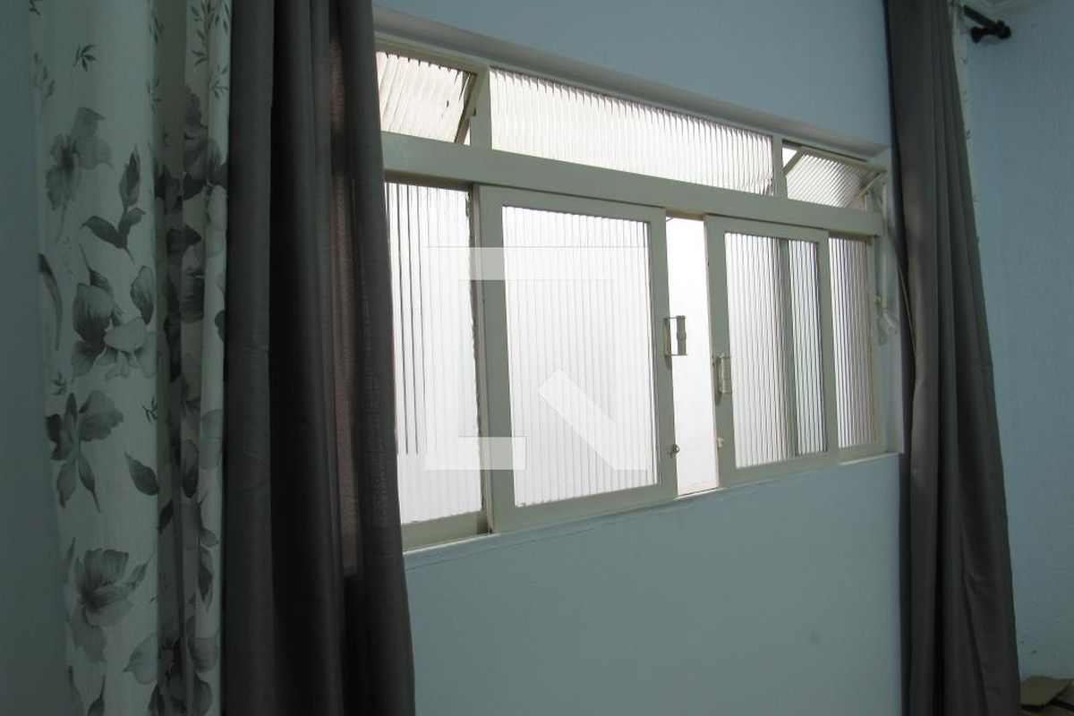 Casa, 1 quarto, 250 m² - Foto 12