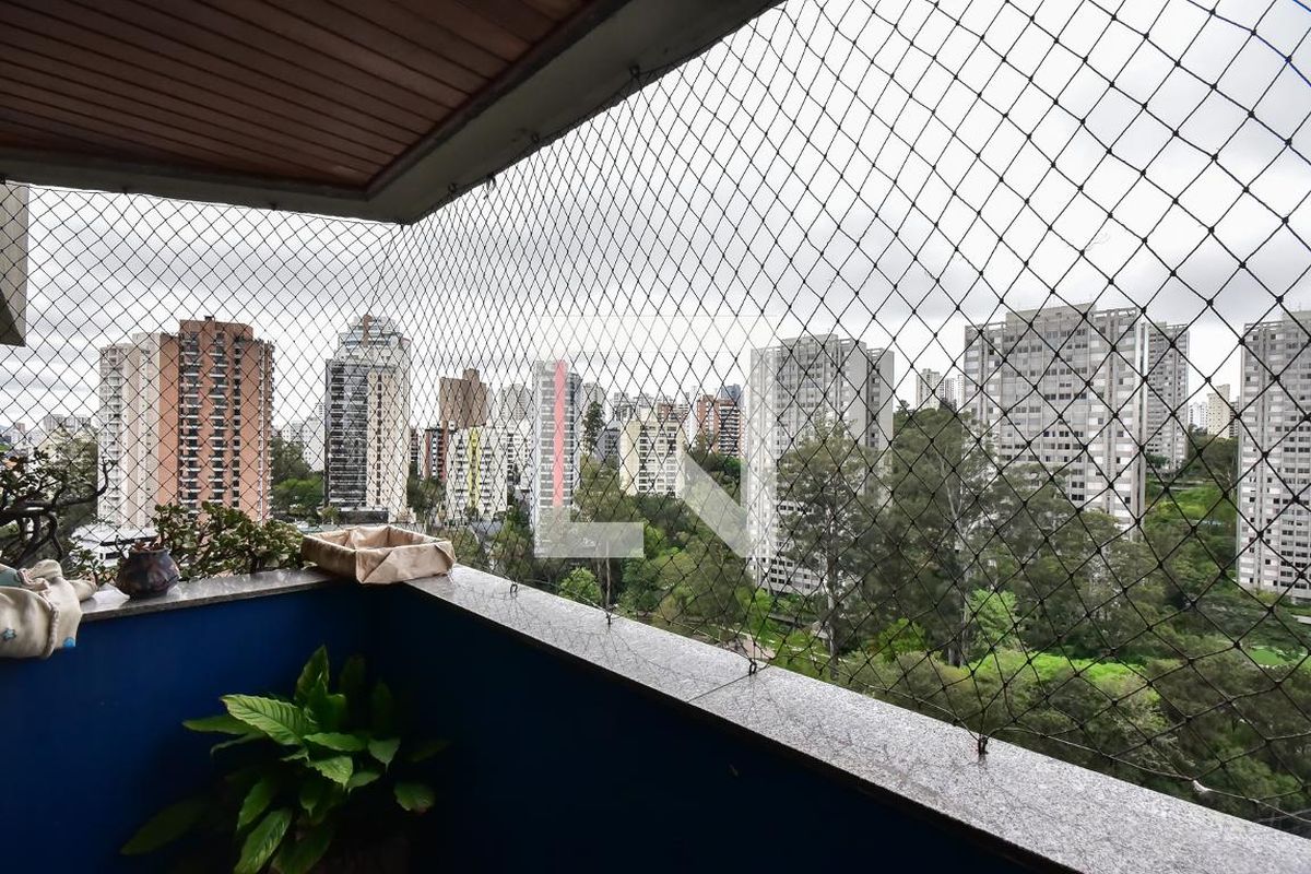 Apartamento, 4 quartos, 250 m² - Foto 18