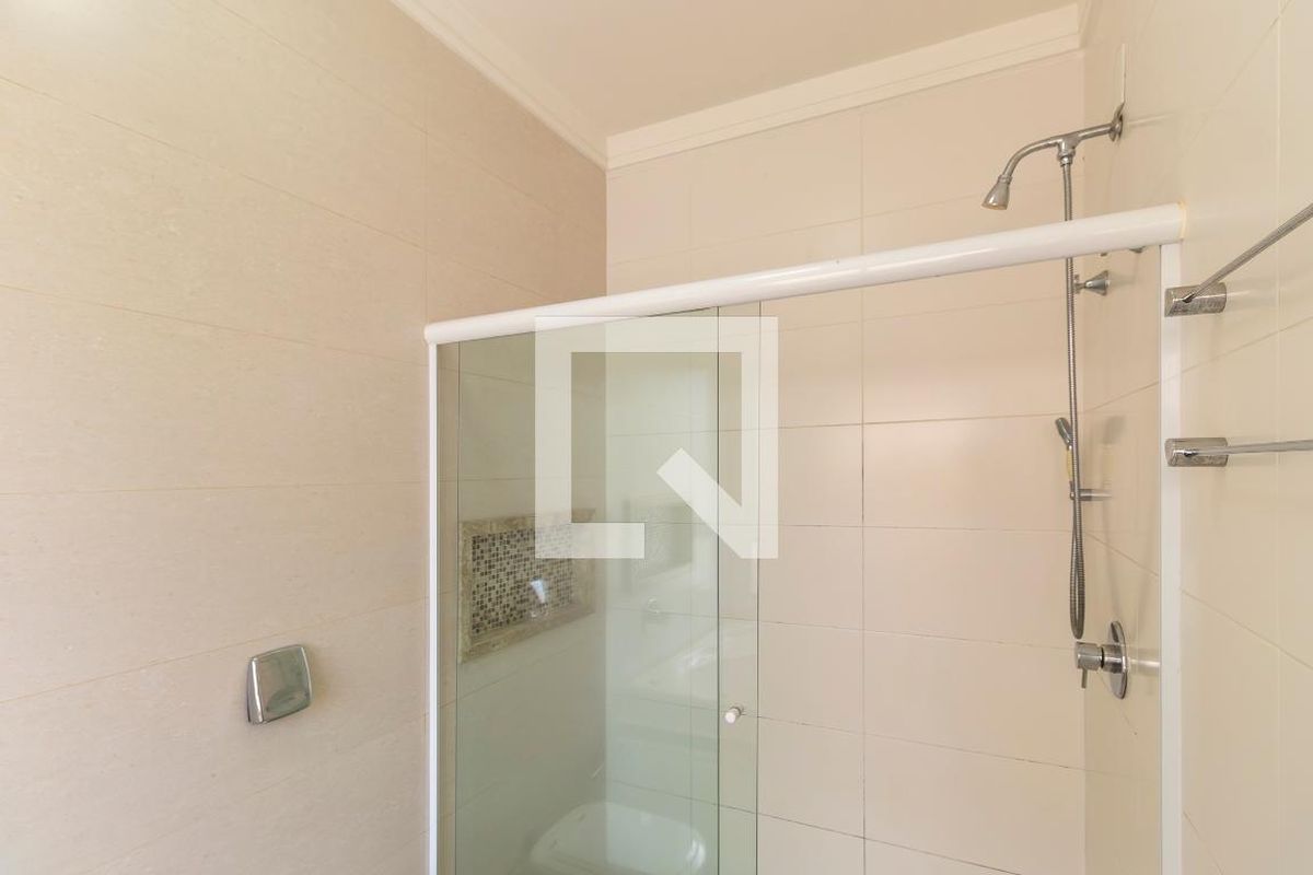 Casa à Venda - Swiss Park, 3 Quartos,  234 m2 em , Campinas - sp | SoloBR