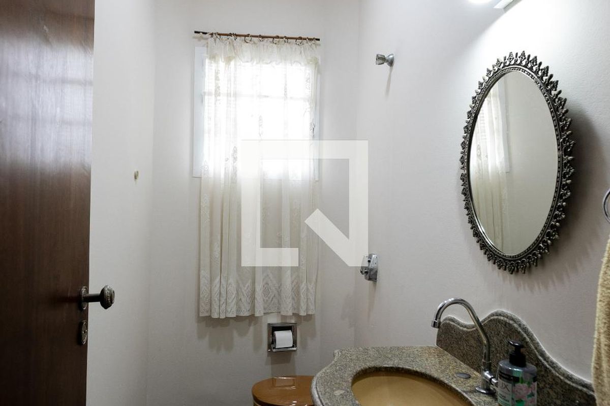Casa à Venda - Mansões Santo Antônio, 6 Quartos,  500 m2 em , Campinas - sp | SoloBR
