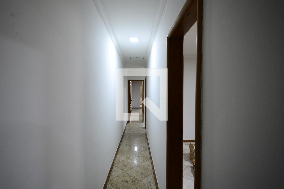 Casa, 3 quartos, 260 m² - Foto 70