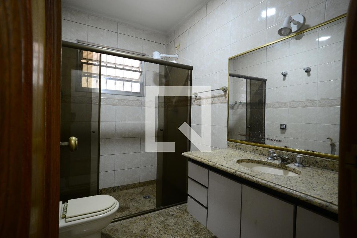 Casa, 3 quartos, 260 m² - Foto 58