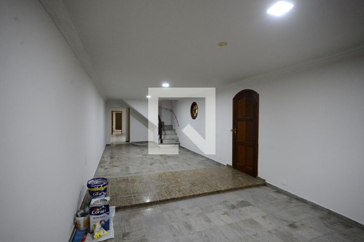 Casa, 3 quartos, 260 m² - Foto 2