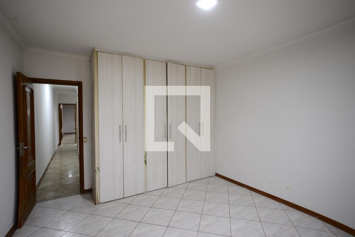 Casa, 3 quartos, 260 m² - Foto 26