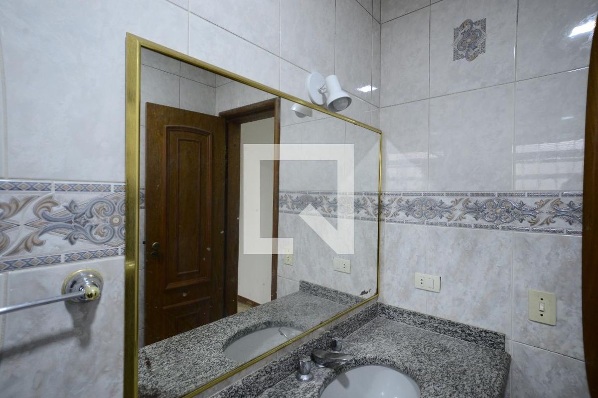 Casa, 3 quartos, 260 m² - Foto 76