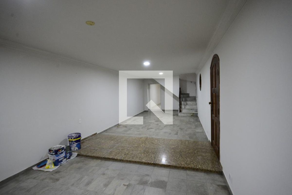 Casa, 3 quartos, 260 m² - Foto 4