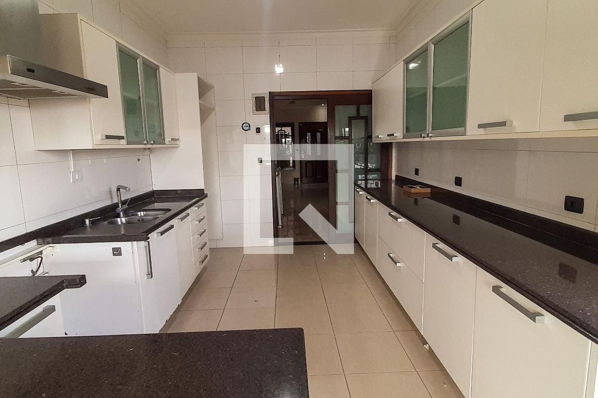 Casa, 3 quartos, 550 m² - Foto 141