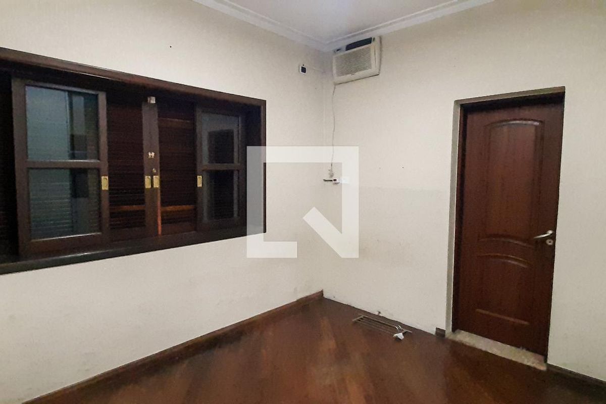 Casa, 3 quartos, 550 m² - Foto 79