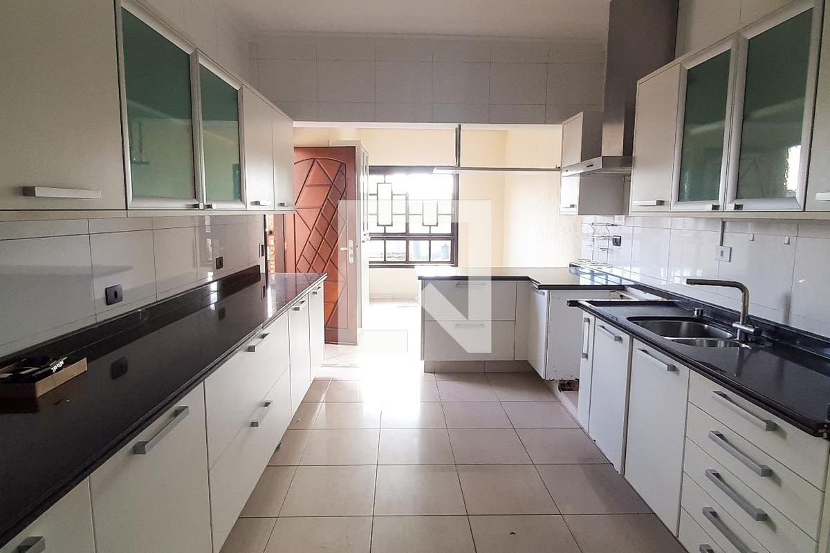 Casa, 3 quartos, 550 m² - Foto 129
