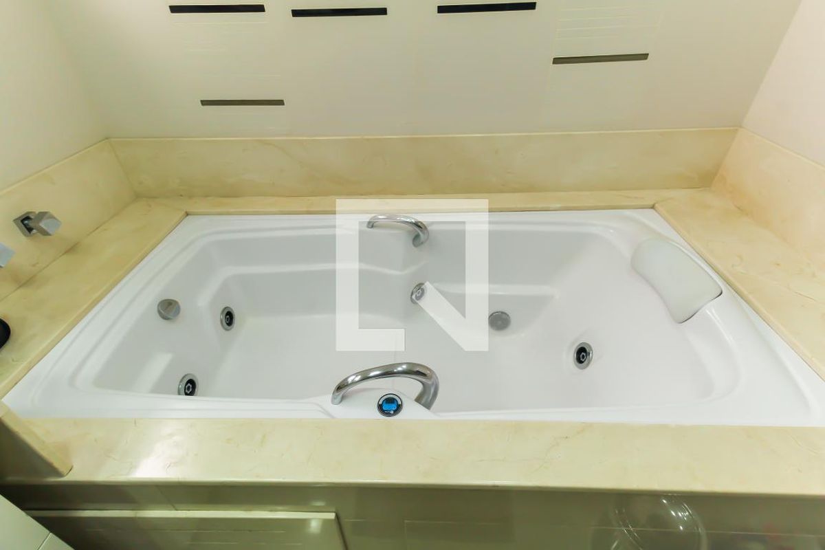 Apartamento, 4 quartos, 230 m² - Foto 51