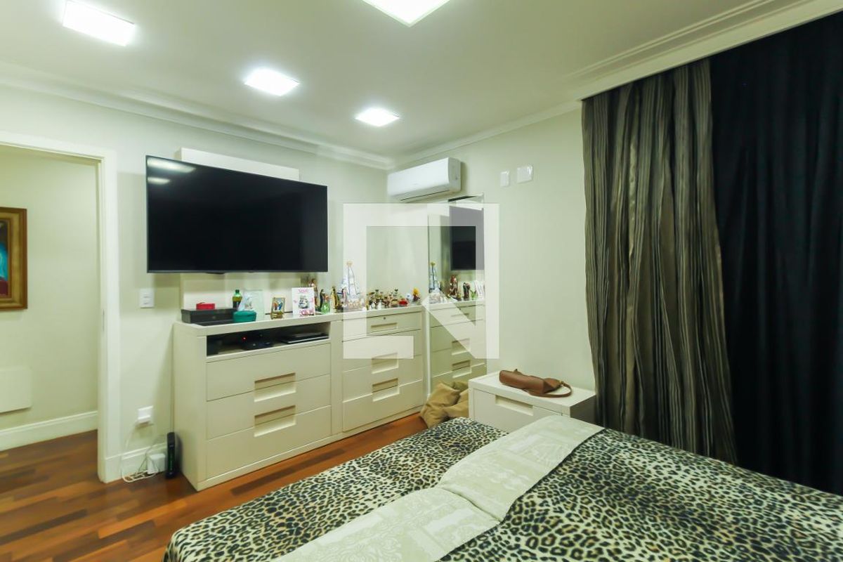Apartamento, 4 quartos, 230 m² - Foto 43