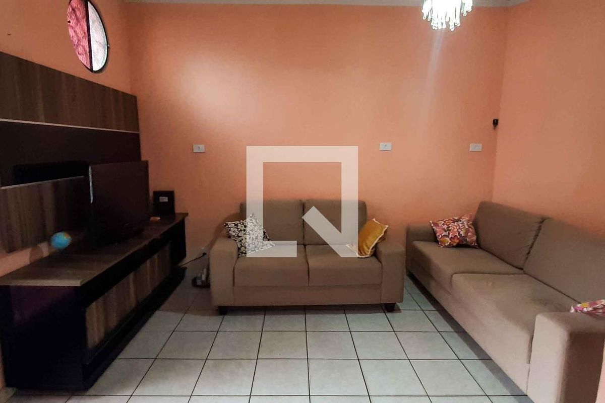 Casa, 3 quartos, 172 m² - Foto 2