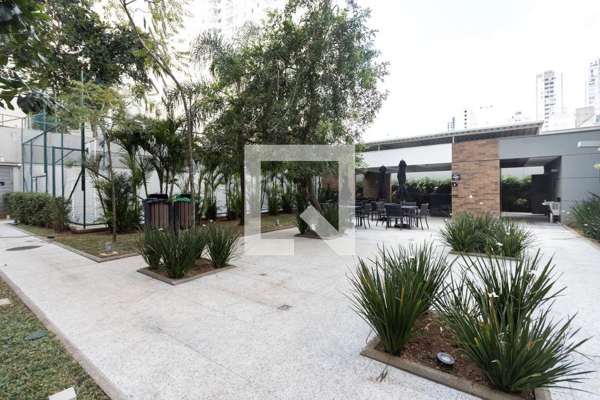 Apartamento, 2 quartos, 143 m² - Foto 238