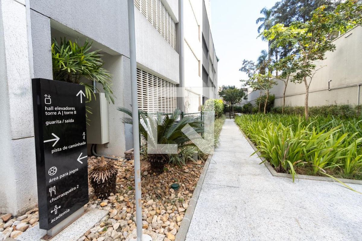 Apartamento, 2 quartos, 143 m² - Foto 250