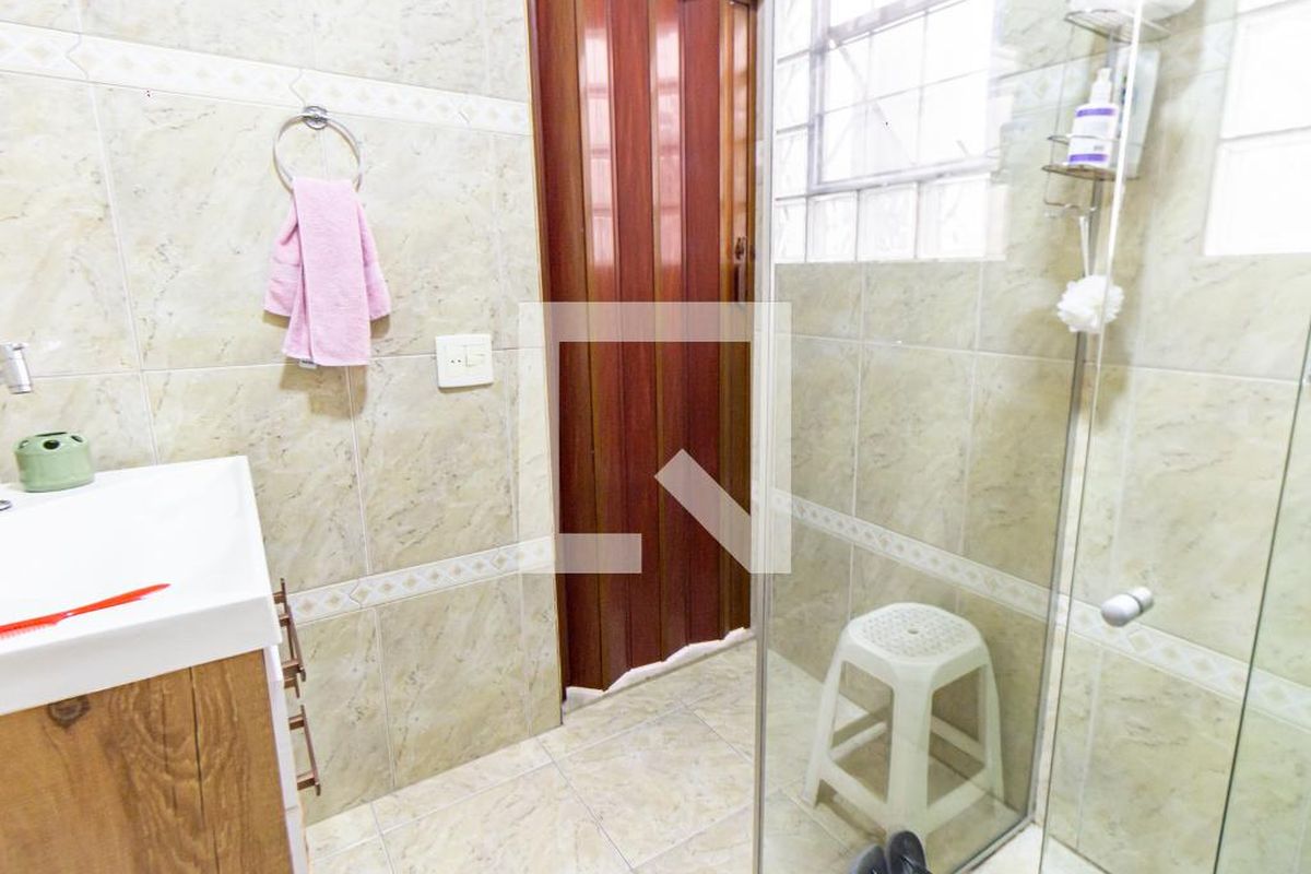 Casa, 4 quartos, 264 m² - Foto 57