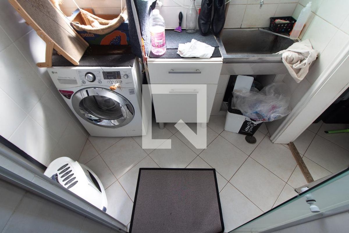 Apartamento à Venda - Jardim Flamboyant, 2 Quartos,  108 m2 em , Campinas - sp | SoloBR