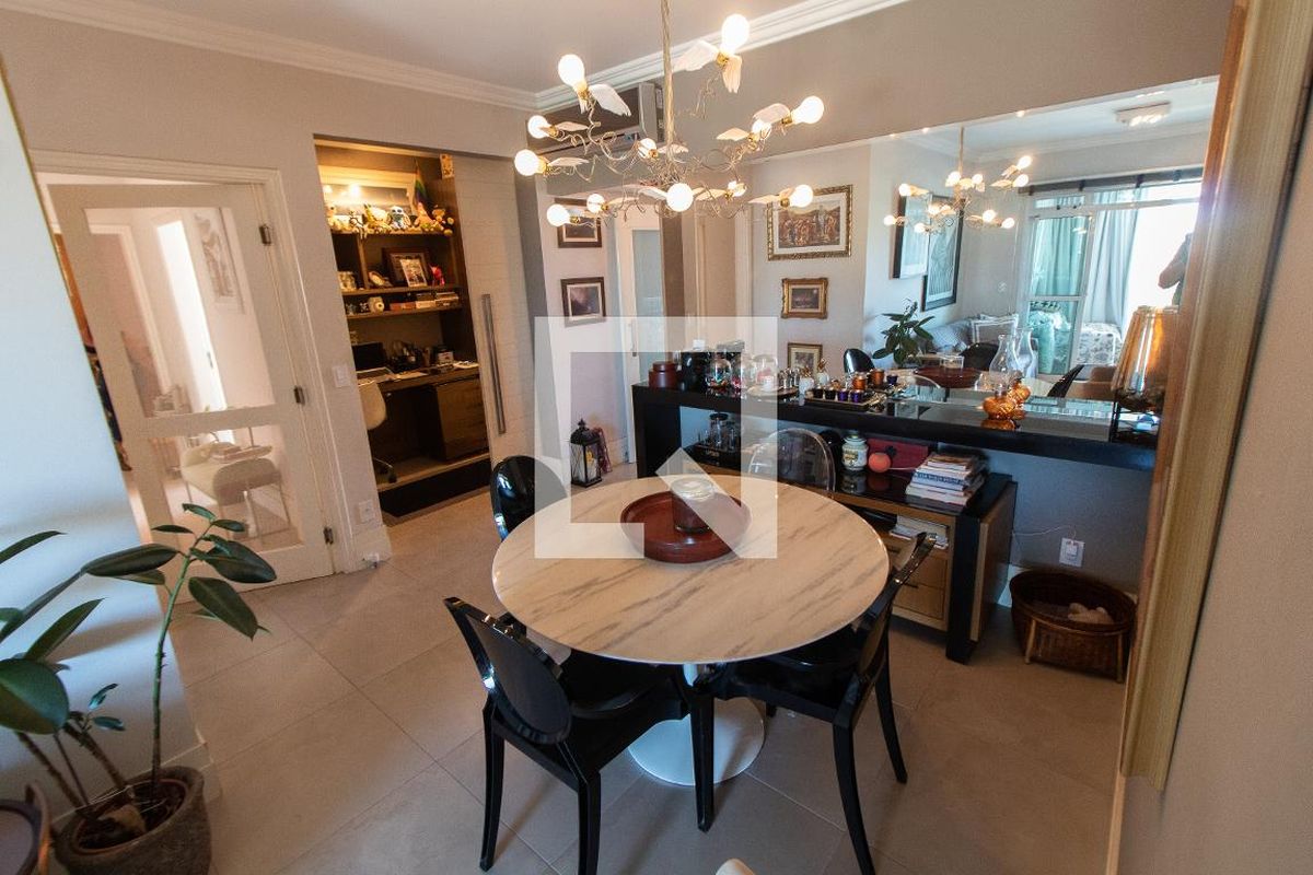 Apartamento à Venda - Jardim Flamboyant, 2 Quartos,  108 m2 em , Campinas - sp | SoloBR