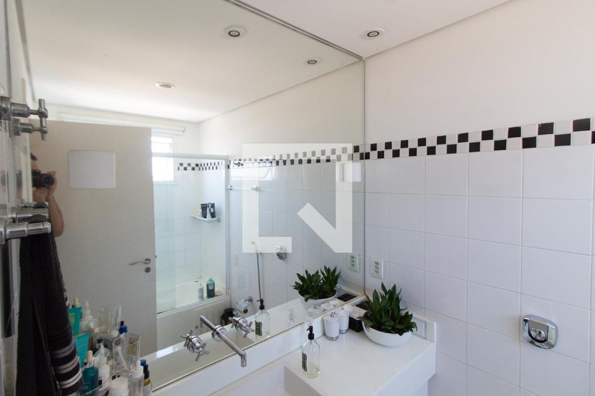 Apartamento à Venda - Jardim Flamboyant, 2 Quartos,  108 m2 em , Campinas - sp | SoloBR