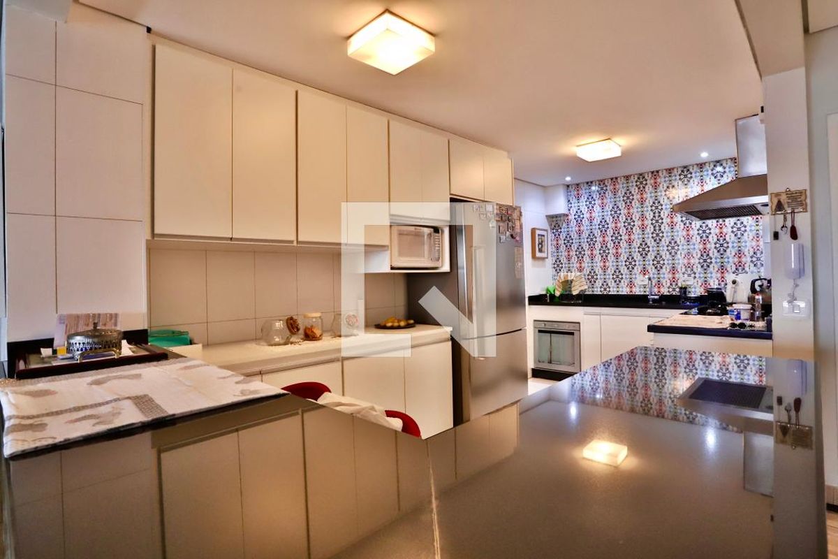 Apartamento, 3 quartos, 212 m² - Foto 83