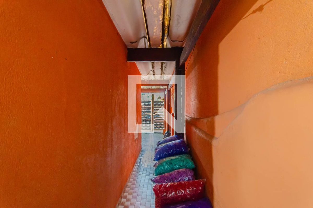 Casa, 1 quarto, 107 m² - Foto 46