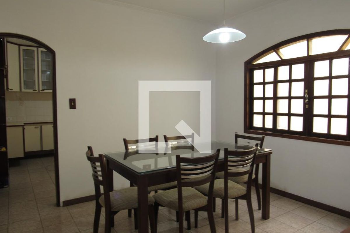 Casa, 3 quartos, 175 m² - Foto 13