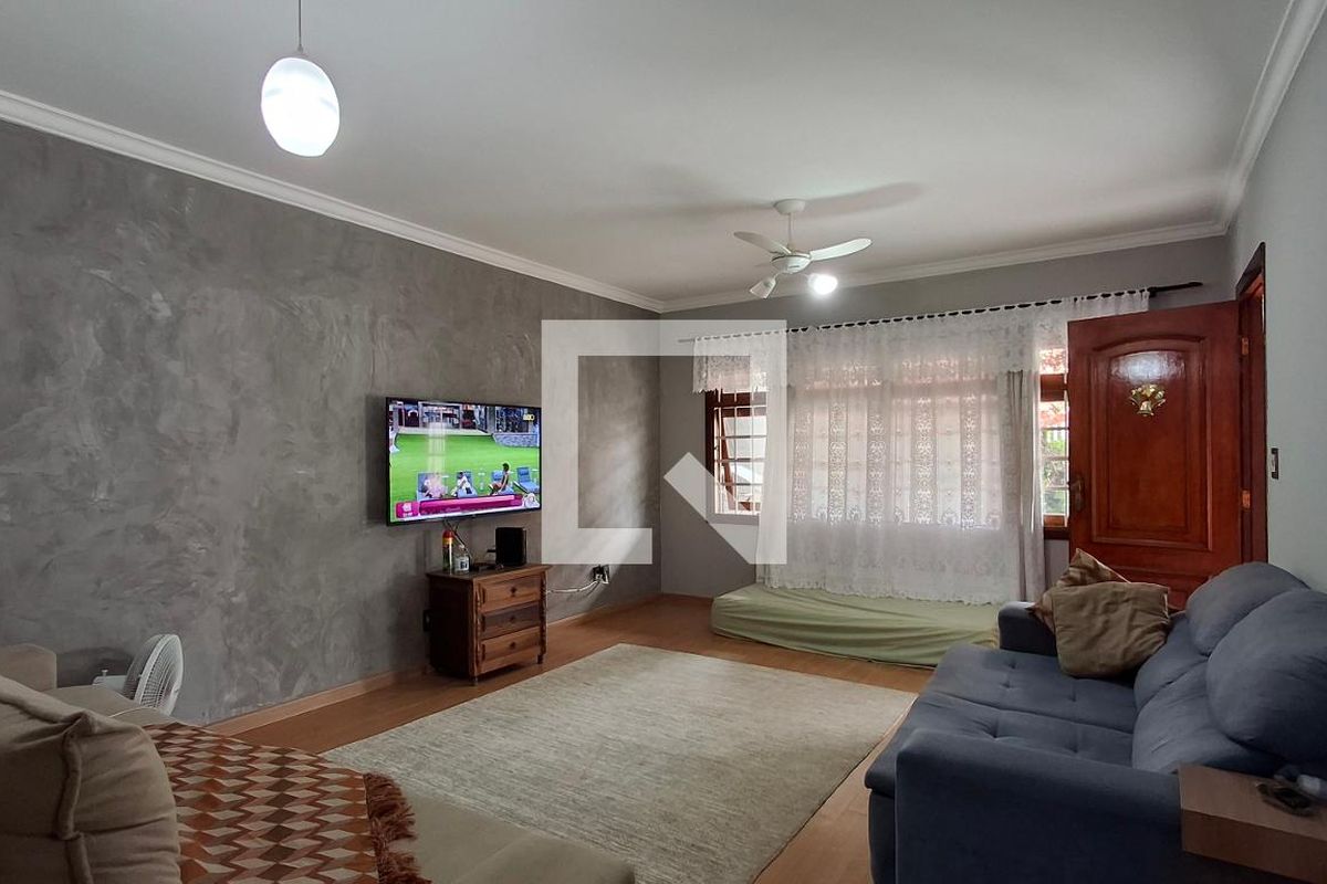 Casa à Venda - Mansões Santo Antônio, 4 Quartos,  315 m2 em , Campinas - sp | SoloBR