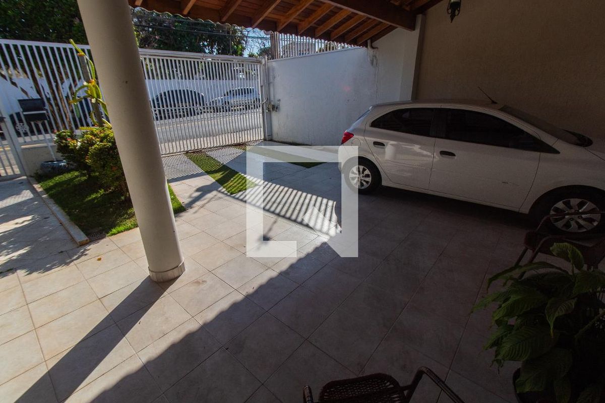 Casa à Venda - Mansões Santo Antônio, 4 Quartos,  315 m2 em , Campinas - sp | SoloBR