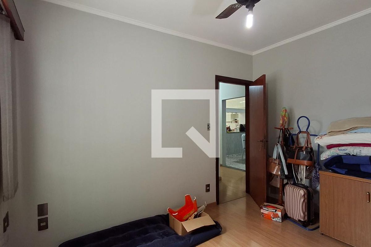 Casa à Venda - Mansões Santo Antônio, 4 Quartos,  315 m2 em , Campinas - sp | SoloBR