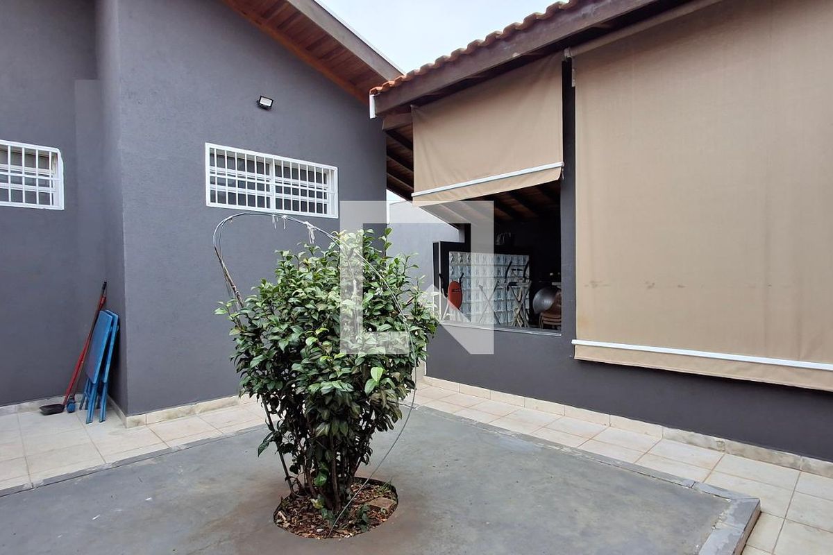 Casa à Venda - Mansões Santo Antônio, 4 Quartos,  315 m2 em , Campinas - sp | SoloBR