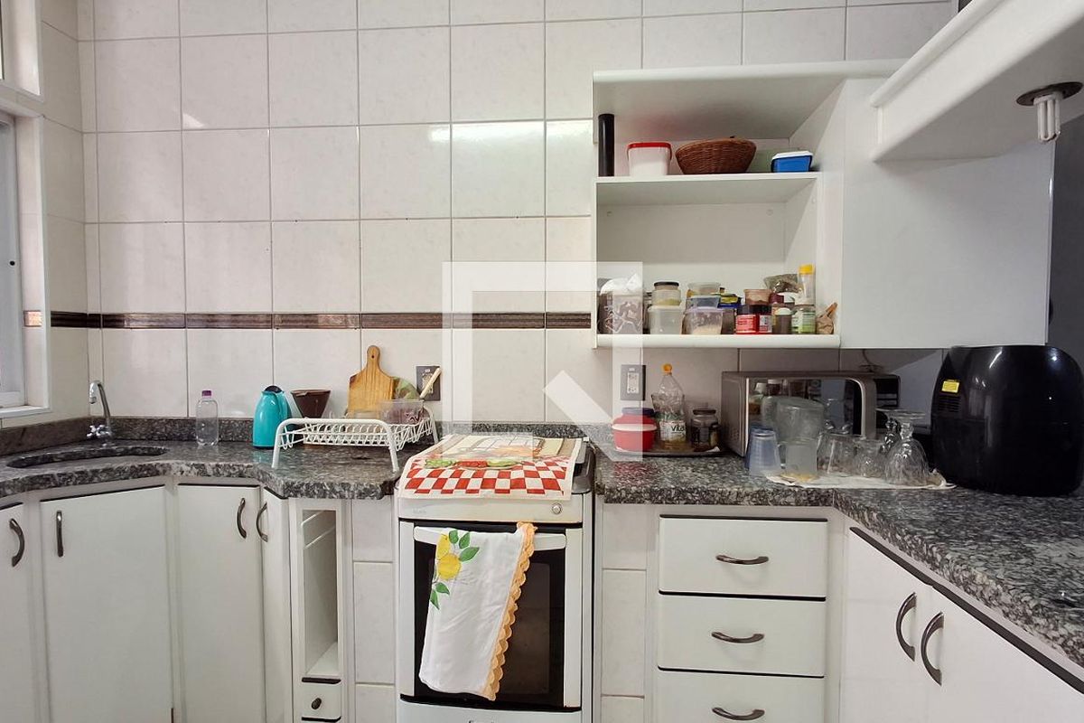 Casa à Venda - Mansões Santo Antônio, 4 Quartos,  315 m2 em , Campinas - sp | SoloBR